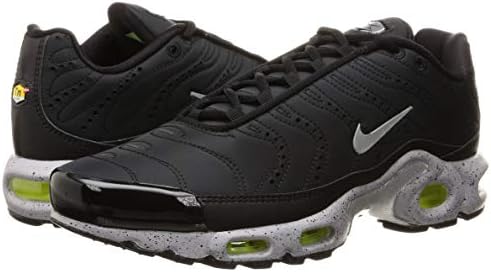 nike air max plus prm black matte silver & volt