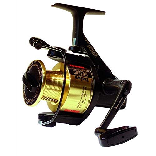Daiwa SS Tournament 4.6:1 Left/Right Hand Long Cast Spinning Fishing Reel - Whisker SS2600