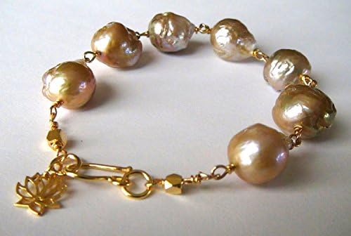 Gold Vermeil Kasumi Like Wrinkle Pearl Bracelet with Lotus Charm