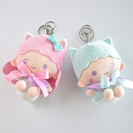 Amazon Co Jp キーホルダー 2pc漫画リトルツインスターズぬいぐるみキーホルダー小ソフト人形キーバッグペンダントかわいいミニアニメ人形の贈り物 ホーム キッチン