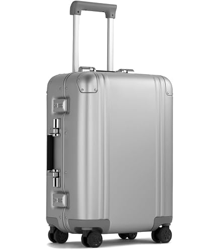 Amazon.com | ZERO Halliburton Classic Lightweight 4.0 Medium