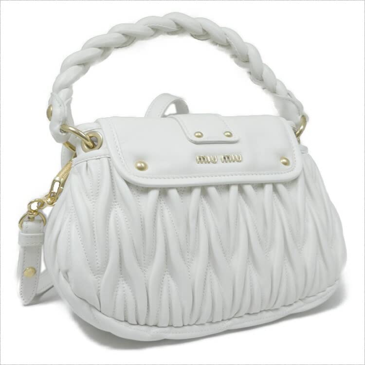 miumiu ショルダーバック　レザー　白 miu miu（ミュウミュウ） 中古 ショルダーバッグ レディース ブランド