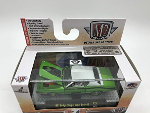 M2 Machines Detroit-Muscle 1971 Dodge Charger Super Bee 440 1:64 Scale R27 14-51 Green/White Details Like NO Other! Over 42 Parts