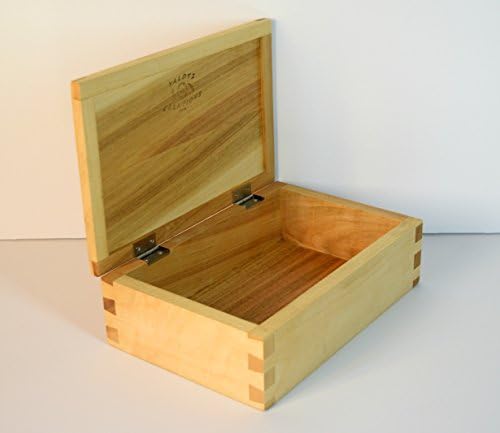 Upcycled hardwood keepsake box, maple jewelry case, gift holder, traditional dovetail, repurposed stash spot, wood wedding present, treasure