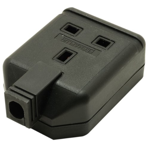 13 Amp Trailing Socket Black