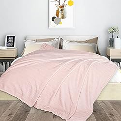 Bertte Plush Throw Blanket Super Soft Fuzzy Warm