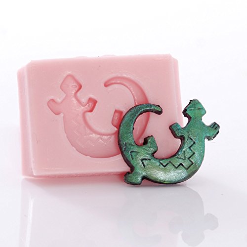 Miniature Lizard Silicone Mold Food Safe Mold Craft Jewelry Mold. Perfect size to make western jewelry.