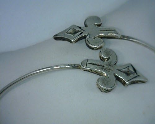 Fleur de Lis Bracelet Crossover Adjustable Style 925 Sterling Silver, 12.75 Grams, 8 Inches