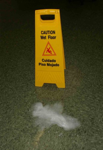 Excellante Wet Floor Caution Sign, Yellow, 24-Inch by 12-Inch Fold Up, Plastic