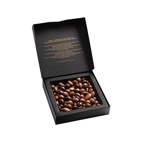 Coffret-Cadeau-Champagne-et-Chocolat-Valrhona-Champagne-Rose-et-coffret-Valrhona-Amandes-et-Noisettes-Grands-Crus-Chocolat-Noir-et-Lait-Champagne-Rose