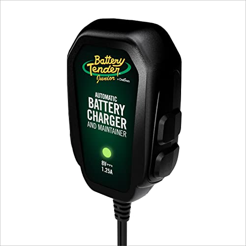 Battery Tender Junior 8V, AMP Car Battery Charger and