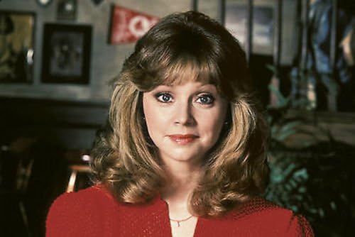 Cheers Tv Show Shelley Long 8x10 Photo D8860 At Amazon S