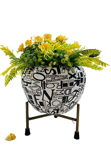RVs Gardens Metal Pot with Stand (Black)