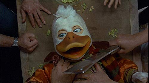 Howard The Duck Ein Tierischer Held Amazon De Ed Gate Lea Thompson Jeffrey Jones Tim Robbins Timothy M Rose Peter Baird John Barry Ed Gate Lea Thompson Gloria Katz George Lucas Willard Huyck
