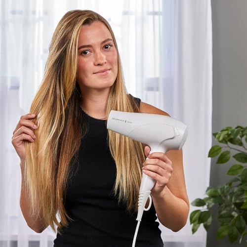 Haartrockner Ionen [leicht, Diffusor & Stylingdüse] weiß (2200W, Keramik-Ionen: schonendes Styling & gleichmäßige Wärmeverteilung, 3 Heiz- & 2 separate Gebläsestufen + Abkühlstufe) D3199