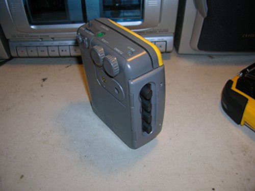 3 Sony+Sports+Walkman+WM+FS191+Cassette