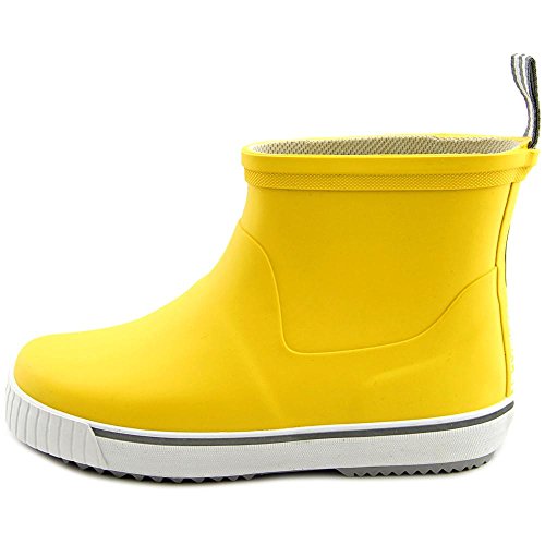yellow boot with wings