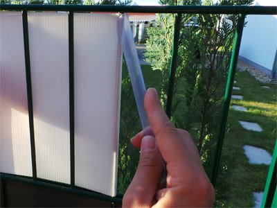 Plantiflex Sichtschutz Rolle 35m Blickdicht PVC Zaunfolie Windschutz für Doppelstabmatten Zaun (Anthrazit) – Bild 6