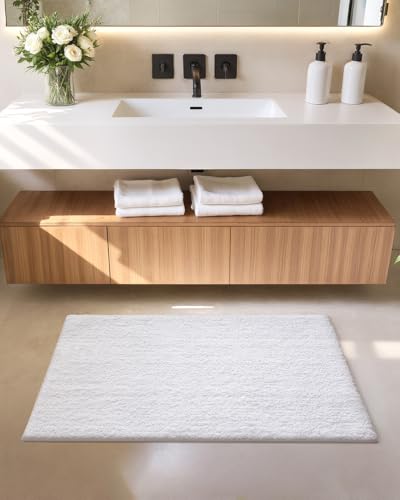 Color&Geometry Absorbent Bath Mat 60x110 cm, Soft Bathroom Mat Non Slip, Machine Washable Bathroom Rug, Bathmat Bath Mats for Bathroom Bathtub (White)