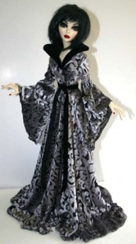 Hallows Eve Robe Pattern for 18.25" Resin Evangeline Ghastly