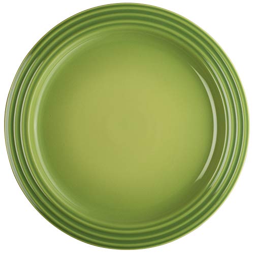 Le Creuset Dinner Plates. Le Creuset of America PGWSV16036M Dinnerware