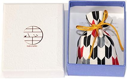 Amazon Co Jp 香り袋 白梅幸 Hakubaikou 匂い袋 白梅香 モダン柄 ホーム キッチン