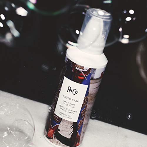 R+Co Rodeo Star Thickening Style Foam, 5 oz