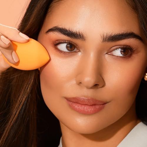 REAL TECHNIQUES 6 PIECE EVERYDAY ESSENTIALS MAKEUP BRUSH SET, INCLUDES 4 BRUSHES & 2 MAKEUP SPONGES, FOR FOUNDATION, BLUSH, BRONZER, CONTOUR, EYESHADOW, & POWDER, TRAVEL GIFT SET, CRUELTY-FREE & VEGAN