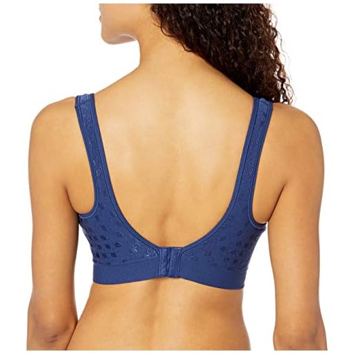 Bali Women's Comfort Revolution Full-Coverage Wireless Bra, Foam Wirefree T-Shirt Bra, DF3488 - Image 3
