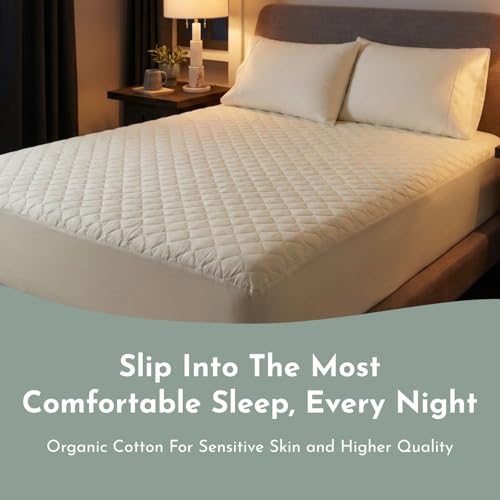 100% Cotton Organic Mattress Protector | Breathable & Noiseless GOTS Organic Mattress Pad with Premium 300GSM Durability | Machine Washable Quilted Bed Protector with Deep Pocket (Ivory, King)