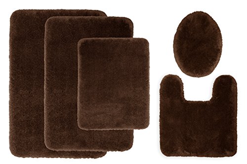 STAINMASTER TruSoft Luxurious Bath Rug, Standard Lid Coffee Bean