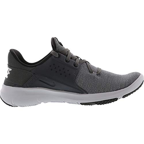 flex control tr3 training sneaker