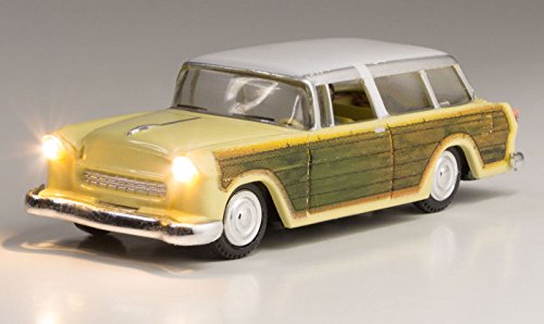 WOODLAND SCENICS JUST PLUG VEHICLES STATION WAGON o gauge