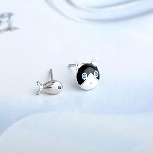 Cute Cat And Fish Stud Earring (520449850559)