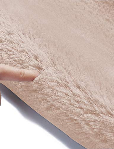 3 Caracilia+Luxury+Evening+Wedding+Apricot