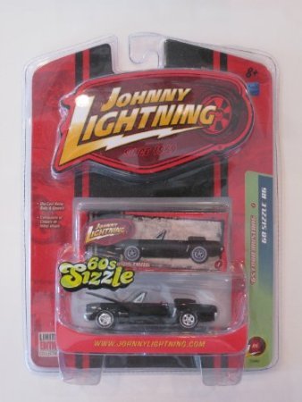 Johnny Lightning 60s Sizzle '65 Ford Mustang Convertible Black With Boxcar