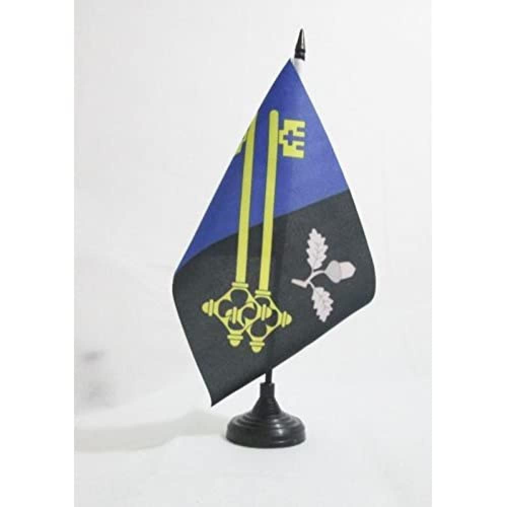 AZ FLAG Surrey county Table Flag 5'' x 8'' - Surrey county Office Decoration 100% Polyester 21 x 14 cm - Mini Desk Flag with Pole and Black Plastic Base