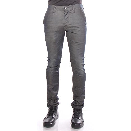 Producto: Diesel Kakee 0675N Slim Carrot
