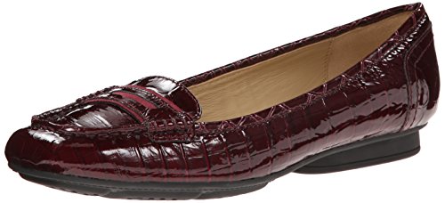 Geox Women's Stefany55 Slip-On Loafer