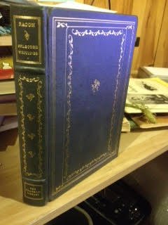 Essays : Advancement in Learning (Franklin Library)