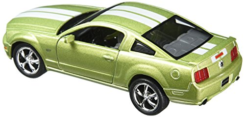 5" 2006 Ford Mustang GT with Stripes 1:38 Scale (Green)