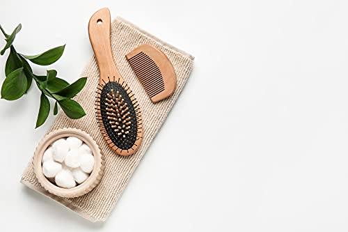 DecorRack 600 ct Small Cotton Balls, 100% Pure Natural Cotton, for Make-Up, Nail Polish Removal, Pet Care, Soft and Absorbent (Pack of 600)