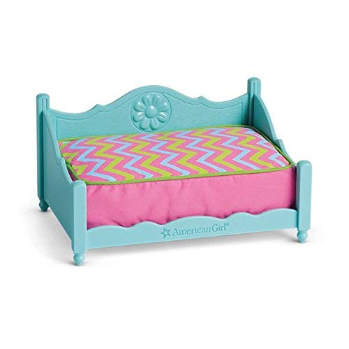 American Girl Pet - Chevron Pet Bed for Doll Pets - Truly Me 2017
