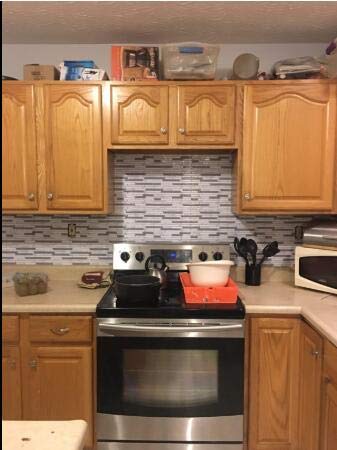 Vamos Tile Premium Anti Mold Peel and Stick Tile Backsplash,Stick On Backsplash Wall Tiles for Kitchen & Bathroom-Self Adhesive-10.62" x 10" (6 Sheets) - Thumbnail 5