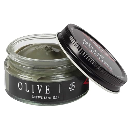 Kelly Kelly's Olive Shoe Polish