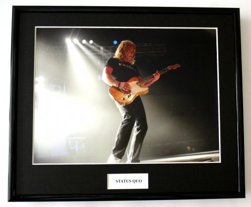 STATUS QUO/PHOTO/FRAMED (4)
