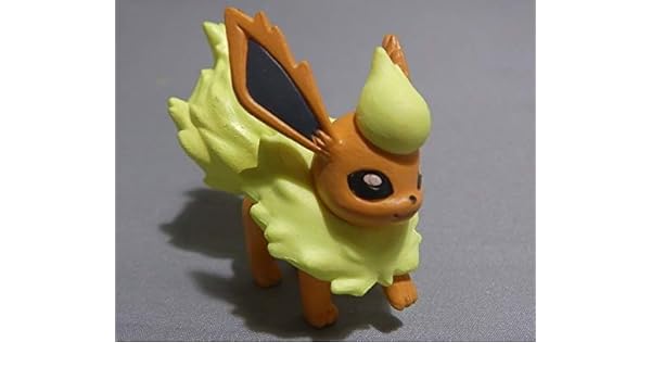 Amazoncom Pokemon Eevee Friends Mini Figure136 Booster