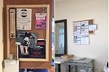 RSE Large Cork Notice Board 600x400 mm with 50 Pins Wall Mount Kit view 5
