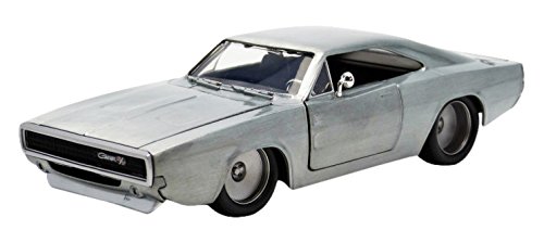 Jada Toys Fast & Furious Diecast '68 Dodge Charger R/T Vehicle (1:24 Scale)