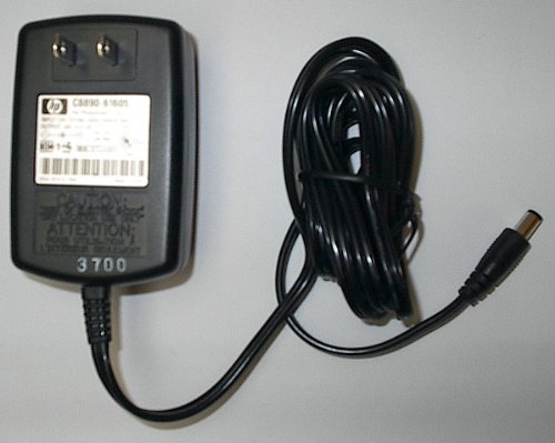 HP C8890-61605 Wall-mount AC power adapter - 120-127VAC input, 60Hz, 400mA max - 6VDC output, 2A (2-prong ungrounded plug, non-polarized - For USA)